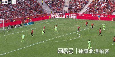 华体会hth-多特蒙德险胜马竞，贝尔乌龙送礼英超的简单介绍  第1张