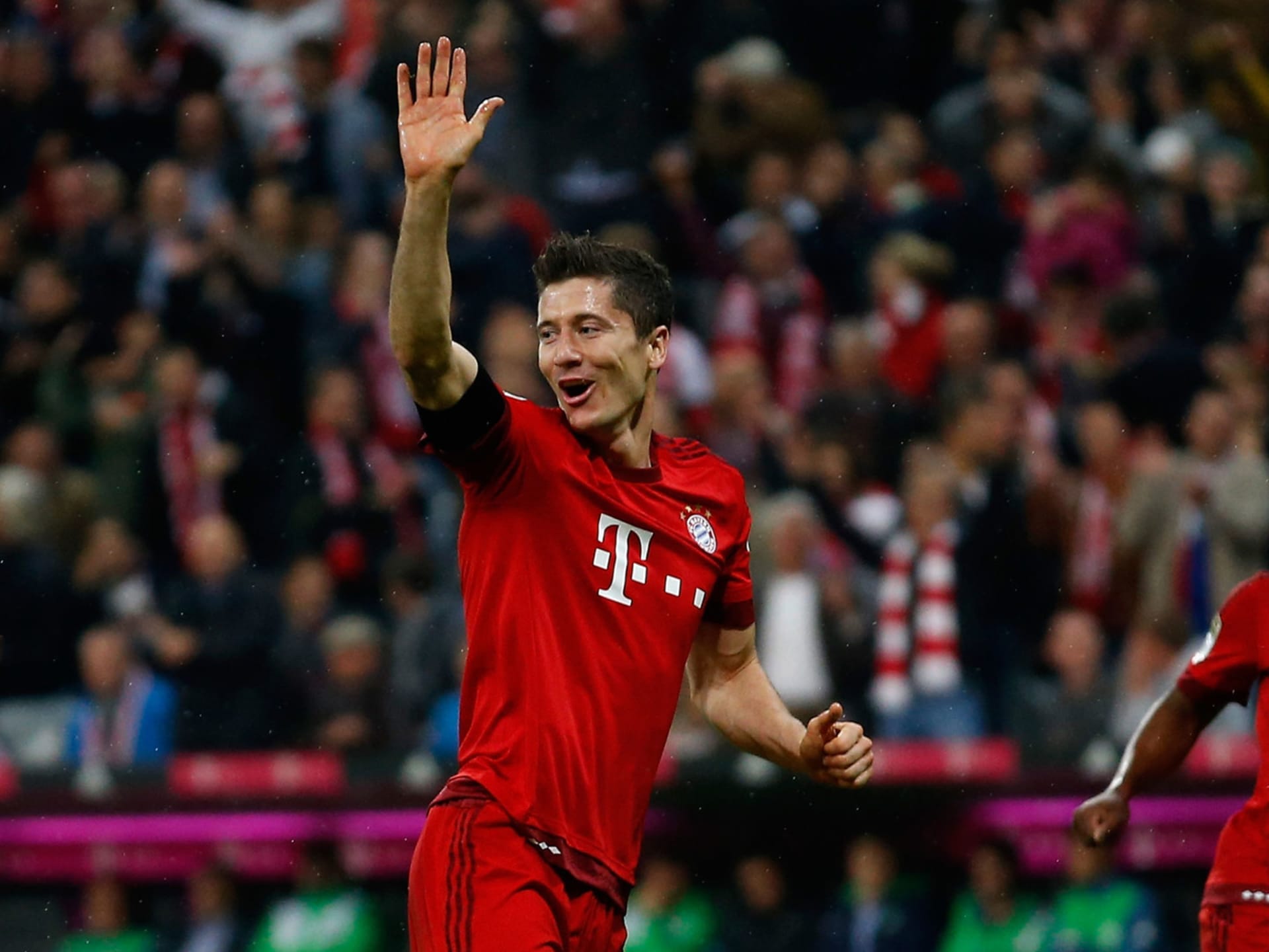 华体会-莱比锡险胜拜仁,莱万梅开二度欧冠 第1张 华体会-莱比锡险胜拜仁,莱万梅开二度欧冠 第1张