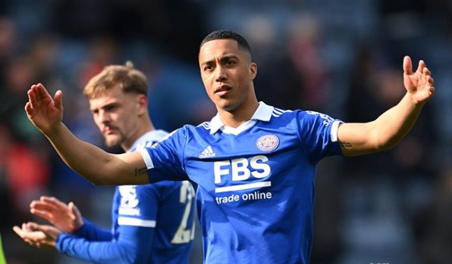 华体会体育-莱切斯特城迟迟未能取得胜利，降级危机严重的简单介绍  第1张